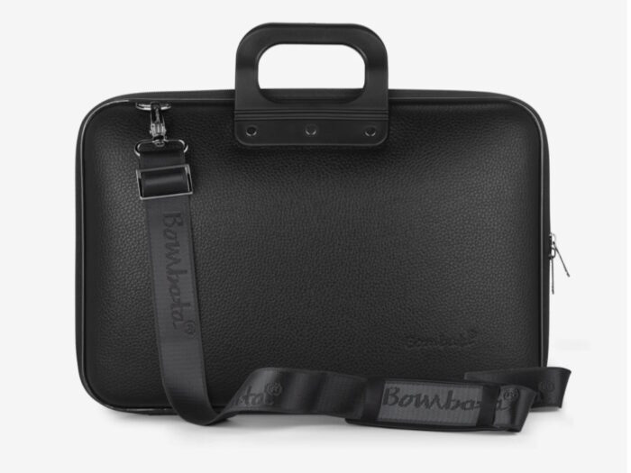 Torba BOMBATA Classic Vinil 15" /Crna