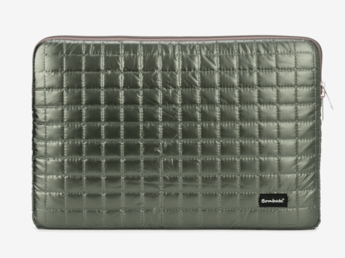 Futrola BOMBATA 100gr sleeve 13" Khaki Green