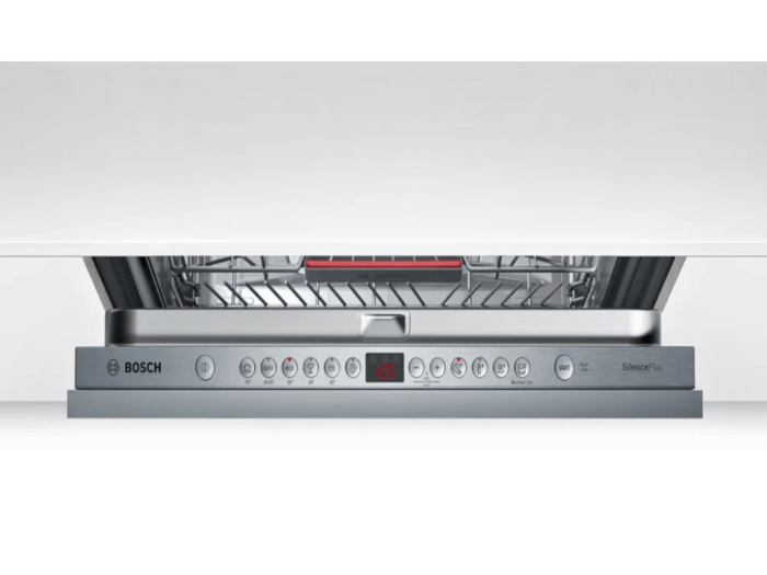 Sudomašina BOSCH SMV46KX04E/Serija 4/ugradna/E/13 kompleta/3. korpa/81,5x59,8x55cm/bela