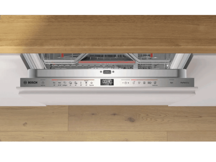 Sudomašina BOSCH SMV6ZDX16E/Serija 6/ugradna/B/13 kompleta/3. korpa/81,5x59,8x55cm/bela