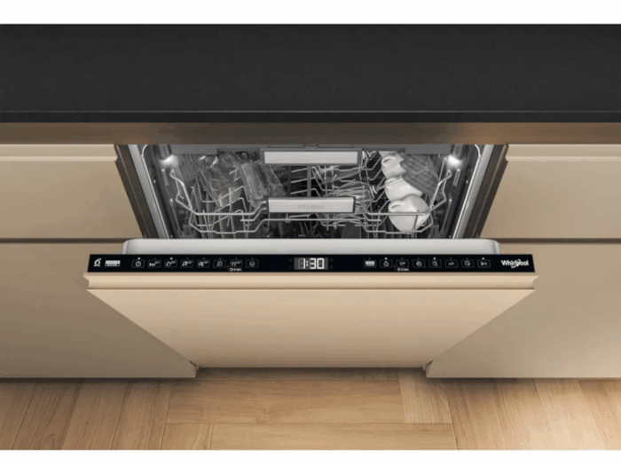 Sudomašina WHIRLPOOL W7I HF60 TU/ugradna/A/15 kompleta/55.5x59.8x82cm/crna